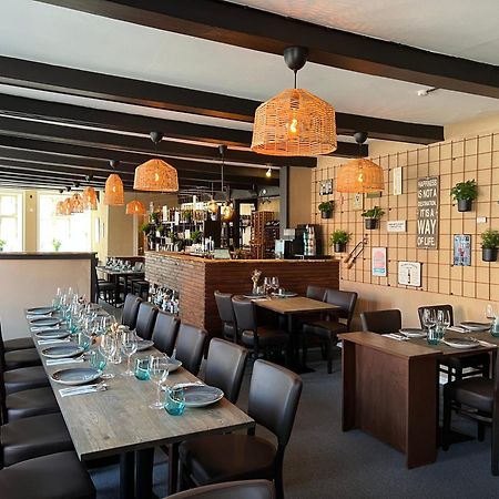 Hotel Vin & Gastro เออเบินโค ภายนอก รูปภาพ